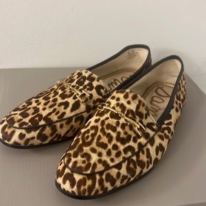 EUC Sam Edelman Lorraine calf hair leather man made upper. Size 9.